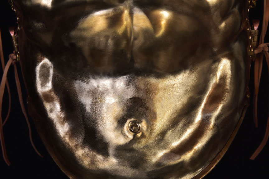 Muscled thorax from Magna Graecia